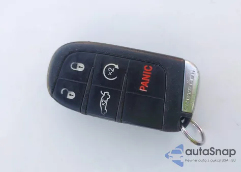 2012 Chrysler 300 Limited из США, поврежденный, VIN 2C3CCACG8CH274134